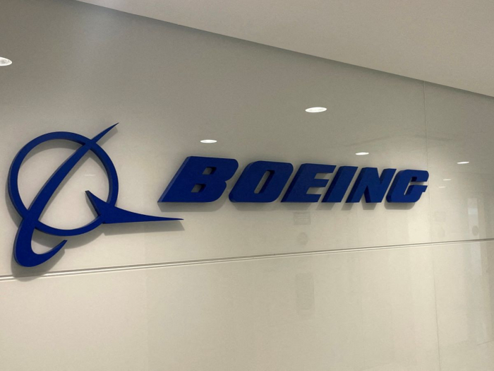 Boeing conclut un accord de principe avant une importante grève