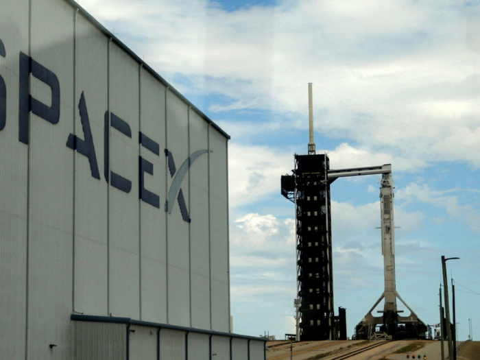 SpaceX va tenter la première sortie privée dans l