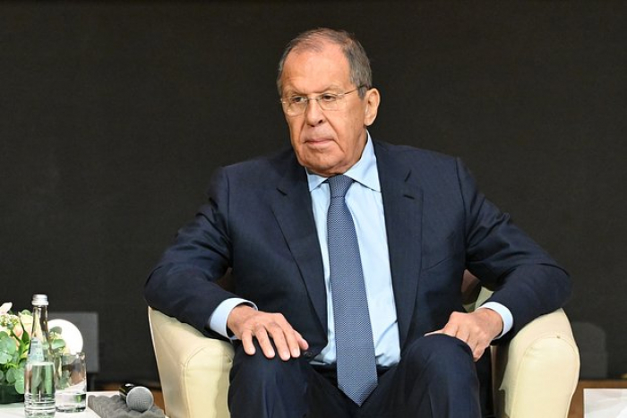       Lavrov:    "NATO Kiyevə kəşfiyyat məlumatları ötürür" -  VİDEO    