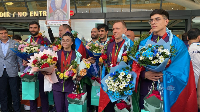   Azerbaijani paralympians greeted with applause in homeland   