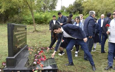  La bendita memoria de los mártires es honrada en Shusha 