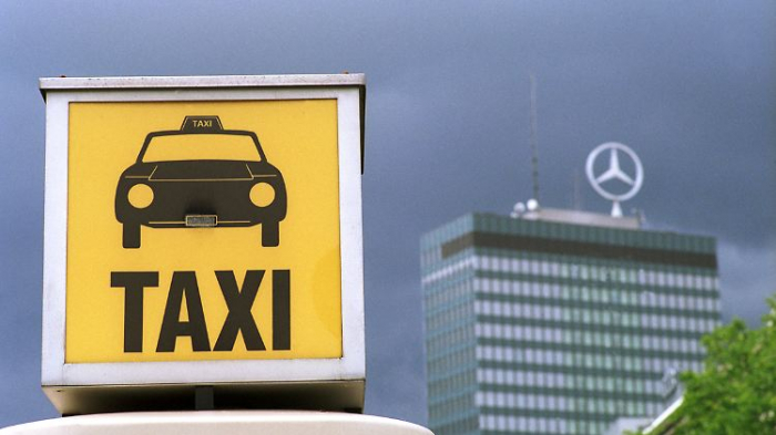   Mercedes gibt Taxi-Markt auf  