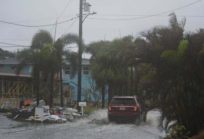 Hurricane Milton slams into Florida