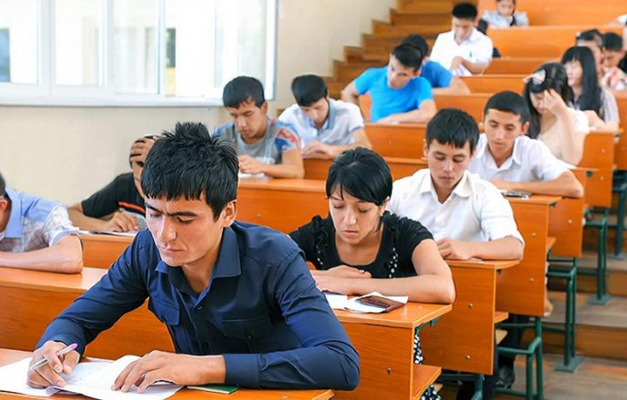    "Universitetlərdə maliyyə şəffaflığı yoxdur"-    Ekspert     
   