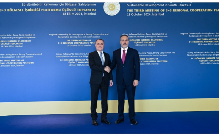   Azerbaijani, Turkish FMs meet in Istanbul  