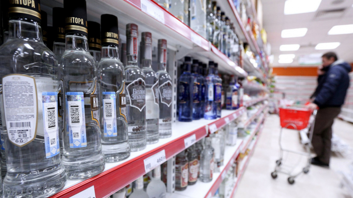 Alkoqollu içkilərin pərakəndə satışının minimum qiyməti müəyyənləşəcək  
