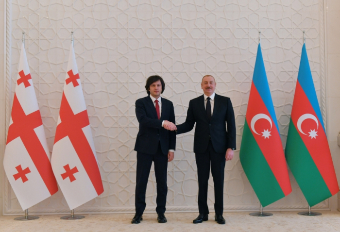   Präsident Ilham Aliyev gratuliert Premierminister Kobakhidze zum Wahlsieg der Partei „Georgischer Traum“  