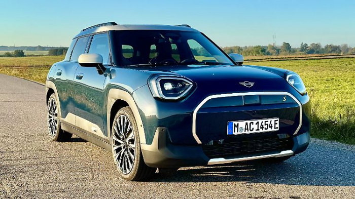 Erste Fahrt mit dem Mini Aceman - stylishes Spaß-SUV