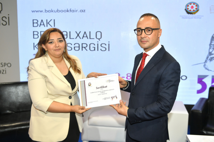 Se celebró la ceremonia de entrega de premios y clausura de la X Exposición Internacional del Libro de Bakú