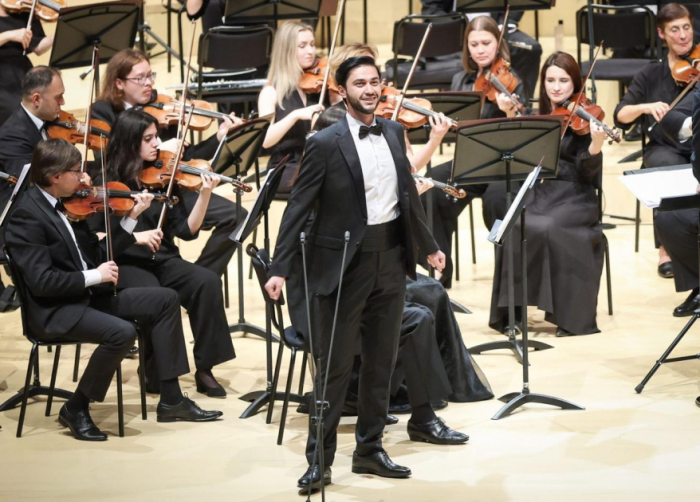 Director de orquesta azerbaiyano en el jurado del concurso internacional