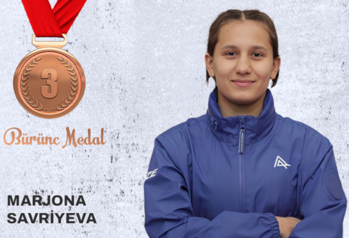 Una boxeadora azerbaiyana gana la medalla de bronce en el Campeonato de Europa