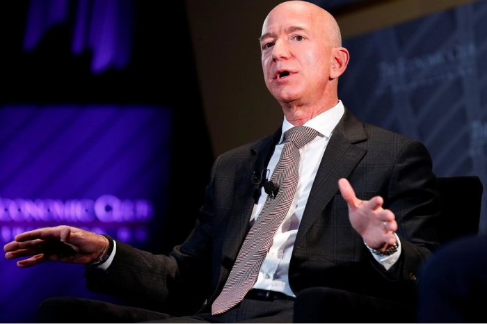 Jeff Bezos défend la décision du «Washington Post» de ne soutenir aucun candidat à la présidentielle américaine