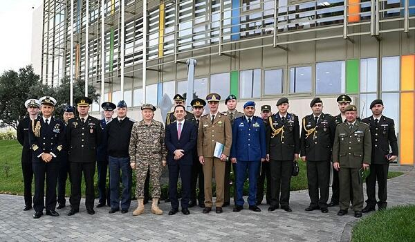    Hərbi attaşelər Bakı Beynəlxalq Dəniz Ticarəti Limanında olublar   -  FOTOLAR  