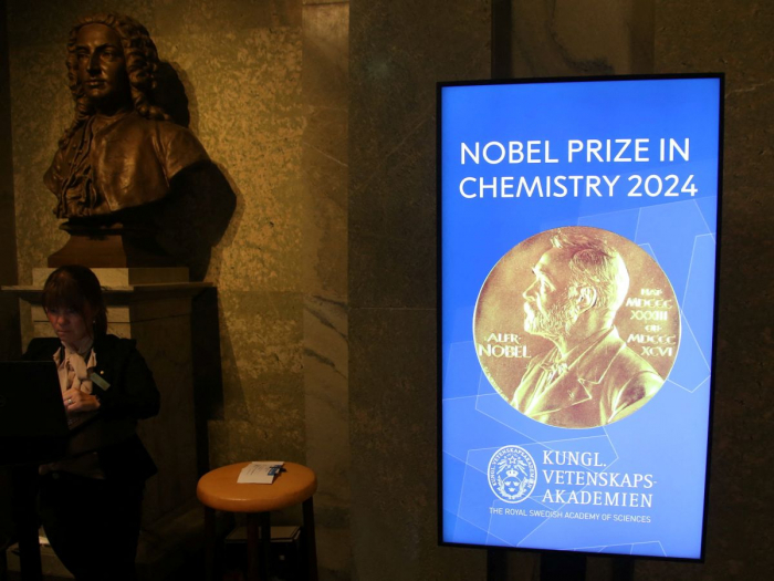   Le Nobel de chimie décerné à Baker, Hassabis et Jumper pour leurs travaux sur les protéines  