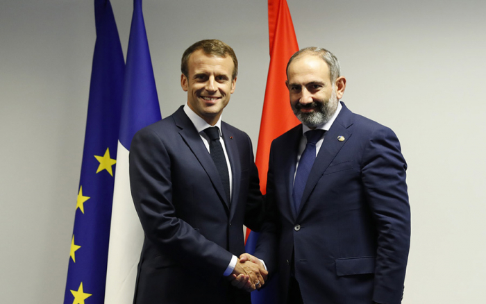 Armenian PM heads to France for key talks with Macron