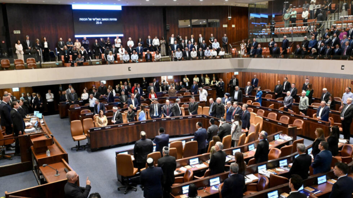 Le Parlement israélien adopte une loi qui interdit les activités de l