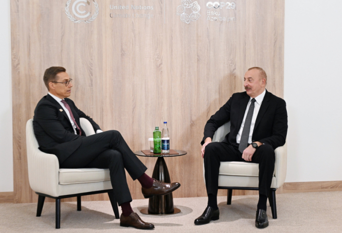   Presidente Ilham Aliyev se reúne con el Presidente de Finlandia  