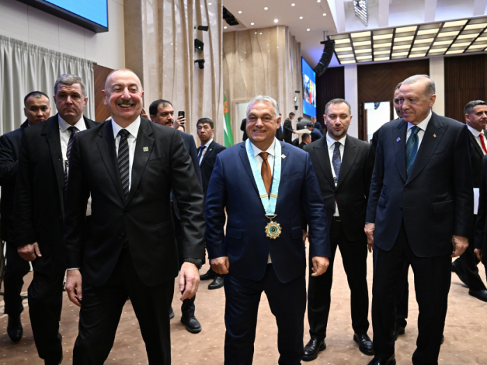  President Ilham Aliyev attended award ceremony for Prime Minister of Hungary in Bishkek 