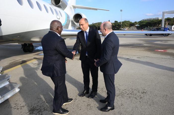 Prime Minister of Bahamas arrives in Azerbaijan