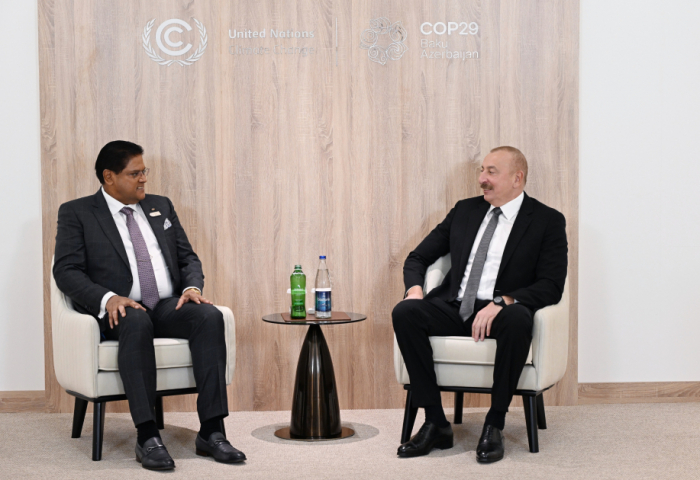    COP29 |  İlham Əliyev Surinam Prezidenti ilə görüşüb  