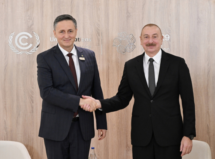 Entretien du président Ilham Aliyev avec le président et un membre de la Présidence collégiale de Bosnie-Herzégovine