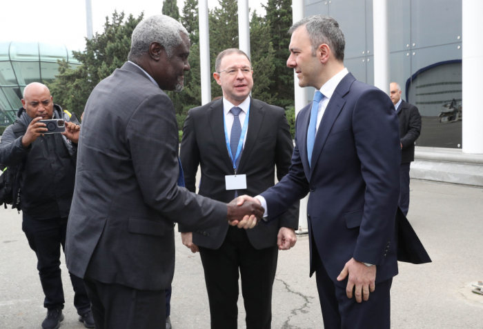   Vorsitzender der Kommission der Afrikanischen Union trifft in Aserbaidschan ein, um an der COP29 teilzunehmen  