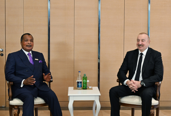   Präsident von Aserbaidschan Ilham Aliyev trifft sich mit dem Präsidenten der Kongo  