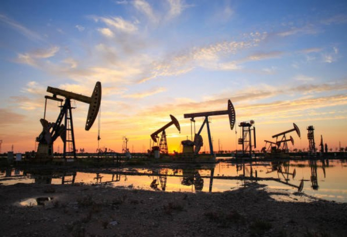 Oil prices drop in global markets