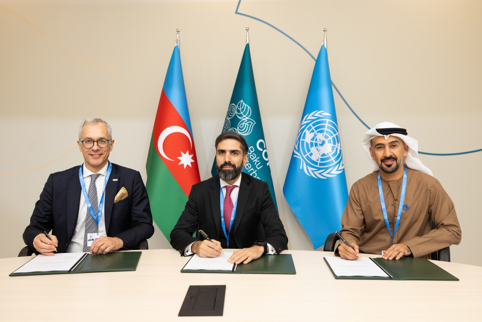   SOCAR, "Masdar" and ACWA Power sign MoU  