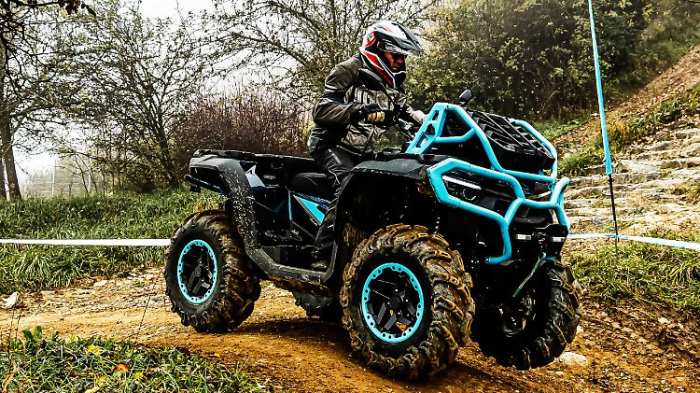   CFMoto ATVs und UT - lässig über Stock und Stein  