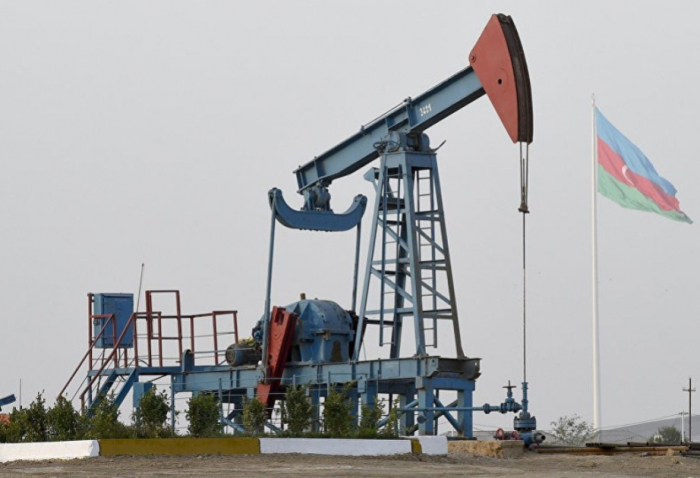 Azerbaijani oil drops below $75