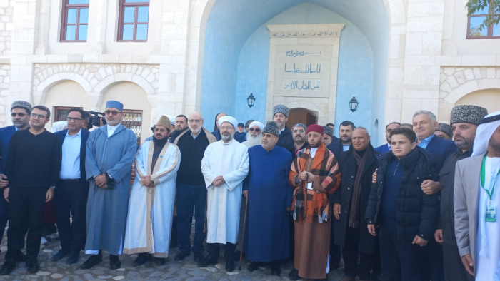 Los participantes de la Cumbre Mundial de Líderes Religiosos de Bakú se encuentran en Aghdam