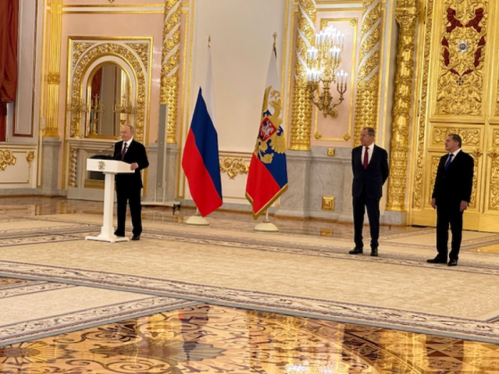   Vladimir Putin: “Rusia seguirá contribuyendo a los esfuerzos para lograr un tratado de paz entre Azerbaiyán y Armenia”  