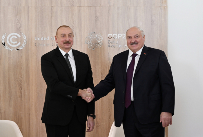   Presidente Ilham Aliyev se reúne con el Presidente de Bielorrusia  