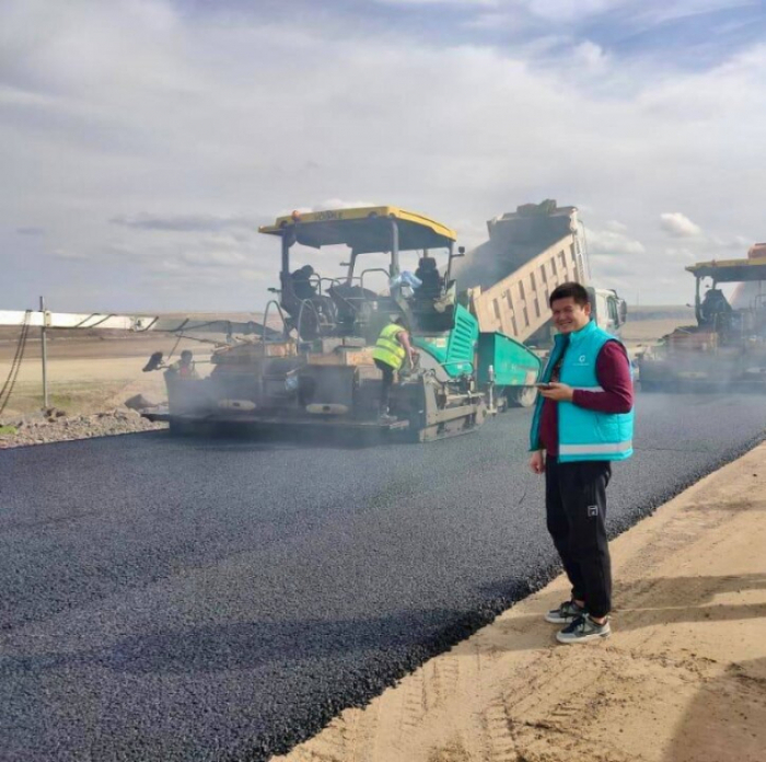 Kazajistán prueba la tecnología del «asfalto caliente»