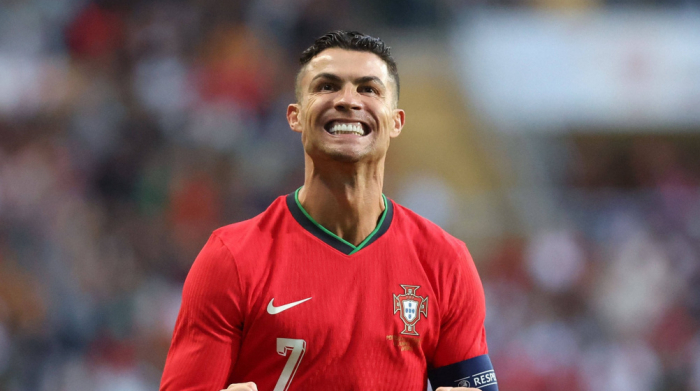 Ronaldo rekordunu yenilədi  
