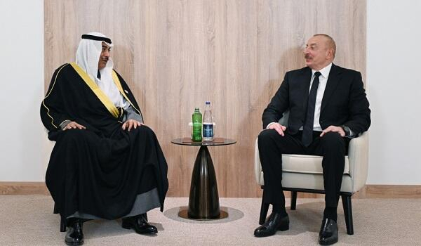   Ilham Aliyev se reunió con el Príncipe Heredero de Kuwait 