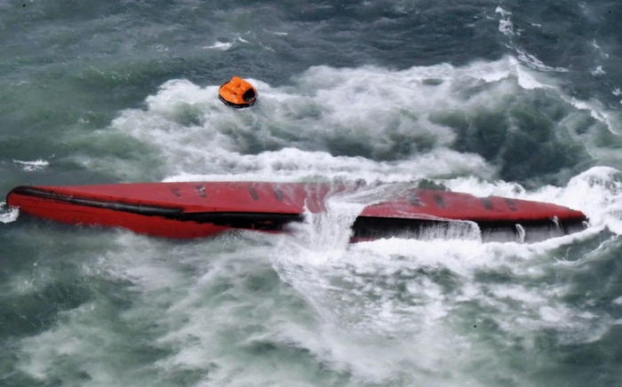 8 dead after boat capsizes in southwest China