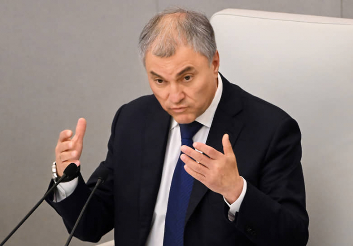       Volodin:    "Makron Fransanı dərin böhrana sürükləyib"   