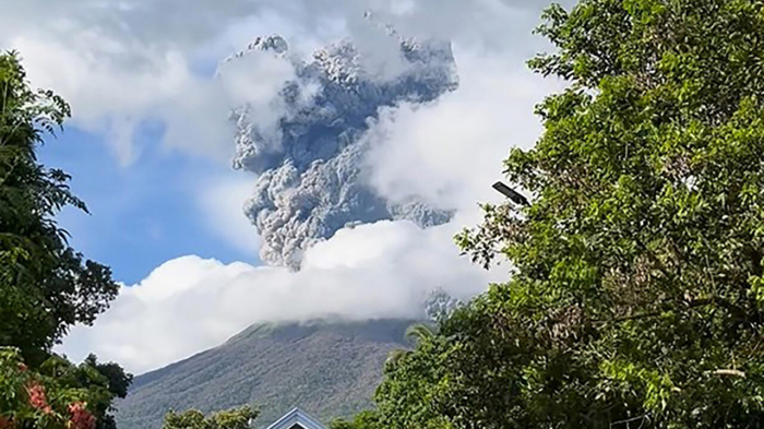 Evacuations underway as Philippine volcano erupts