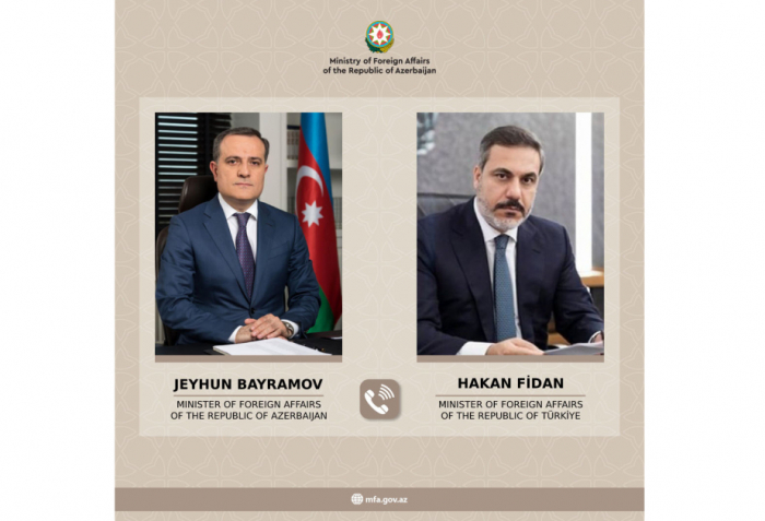 Azerbaijani, Turkish FMs discuss regional and international security over phone