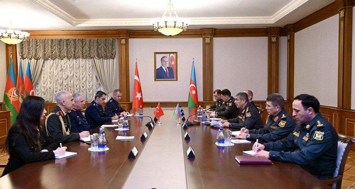   Zakir Hasanov informierte die türkische Delegation über die aktuellen Betriebsbedingungen an der Grenzgrenze zwischen Aserbaidschan und Armenien  