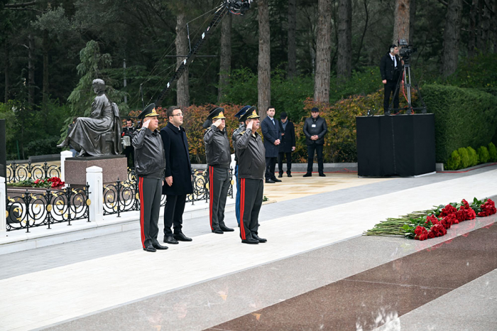   Leadership of Azerbaijani Defense Ministry visits Alley of Honor  