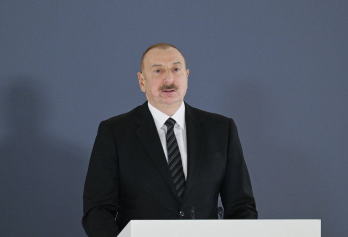  Selon le président Aliyev, l’Azerbaïdjan est un État fort, un pays qui avance avec dignité et honnêteté 