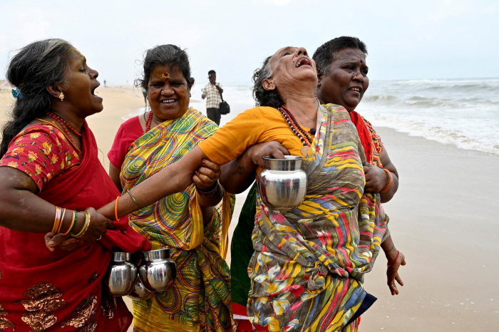 Thousands mark 20 years after deadly Indian Ocean tsunami