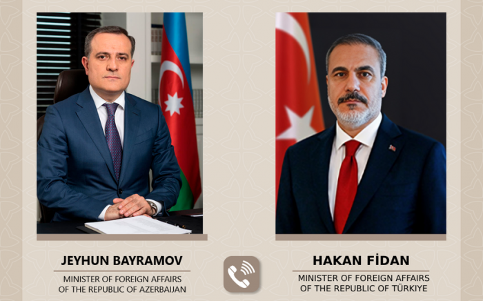   Azerbaijani, Turkish FMs hold phone talk  