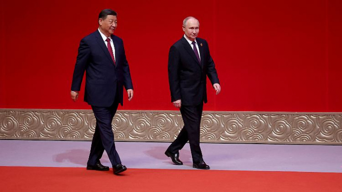   Xi stellt Putin Beitrag zum "Weltfrieden" in Aussicht  