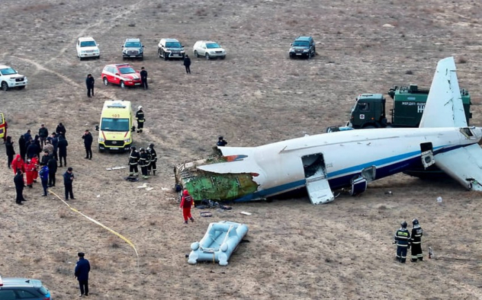   26  azerbaiyanos perdieron la vida en el accidente aéreo, algunos de ellos irreconocibles 