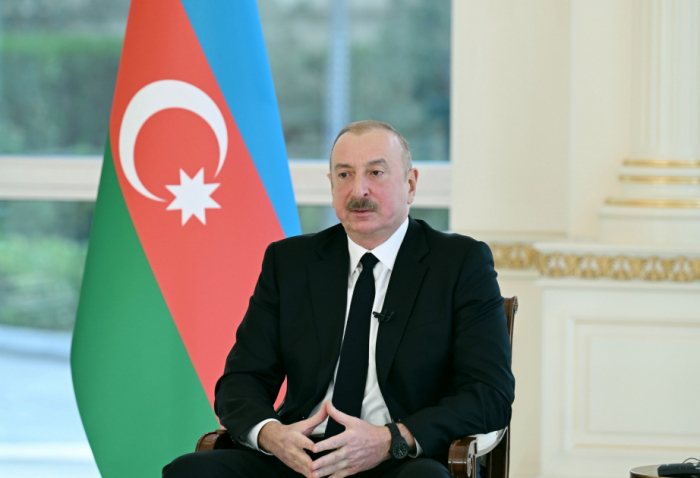  Le président Ilham Aliyev évoque la question de l