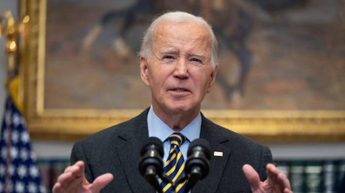   US-Präsident Biden wendet sich in emotionalem Brief ans Volk  